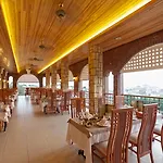Club Paradiso Otel 5*