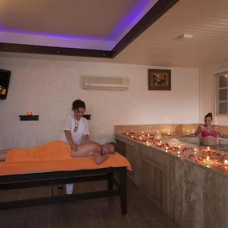 Готель Club Paradiso